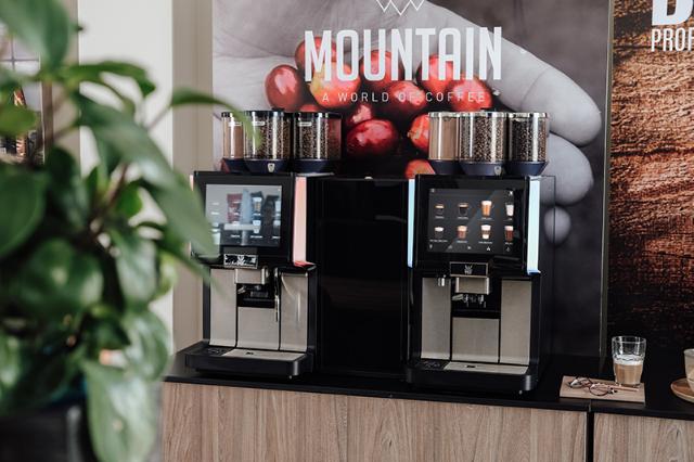 To BKI kaffeautomater fungerer som en oplagt kaffeløsning til virksomheder og erhverv